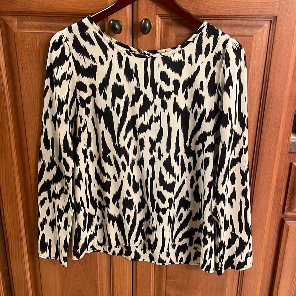 Black and White printed blouse